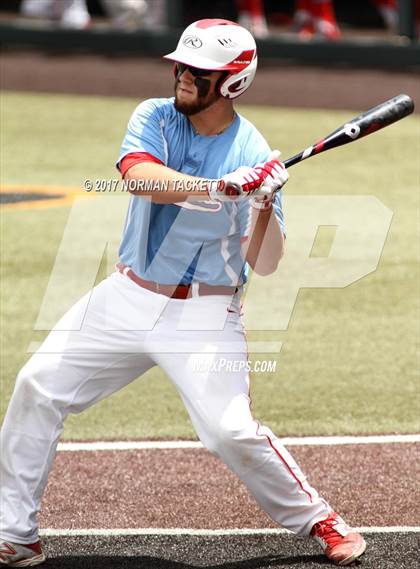 Thumbnail 2 in Maize vs. Shawnee Heights (KSHSAA 5A Quarterfinal) photogallery.