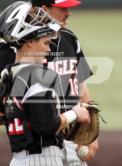 Thumbnail 1 in Maize vs. Shawnee Heights (KSHSAA 5A Quarterfinal) photogallery.