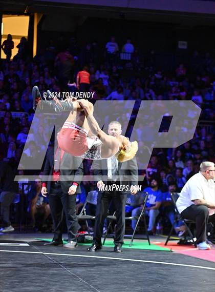 Thumbnail 2 in UIL 6A Championship Finals 106, 113, 120lb photogallery.