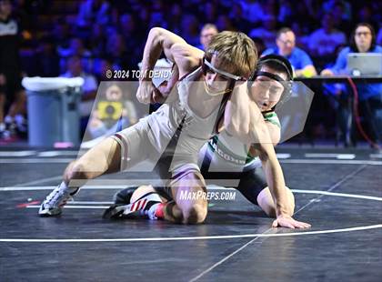 Thumbnail 2 in UIL 6A Championship Finals 106, 113, 120lb photogallery.