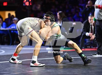 Thumbnail 1 in UIL 6A Championship Finals 106, 113, 120lb photogallery.