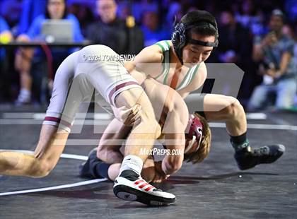Thumbnail 3 in UIL 6A Championship Finals 106, 113, 120lb photogallery.