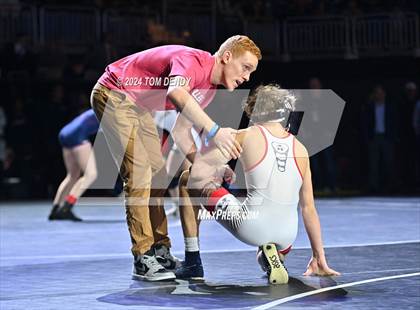Thumbnail 1 in UIL 6A Championship Finals 106, 113, 120lb photogallery.