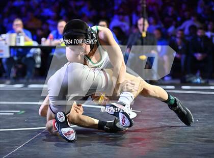 Thumbnail 3 in UIL 6A Championship Finals 106, 113, 120lb photogallery.