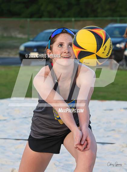 Thumbnail 2 in St. John Lutheran vs. North Marion photogallery.