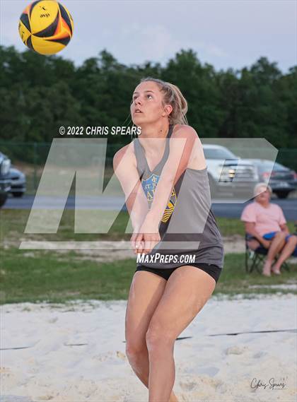 Thumbnail 3 in St. John Lutheran vs. North Marion photogallery.