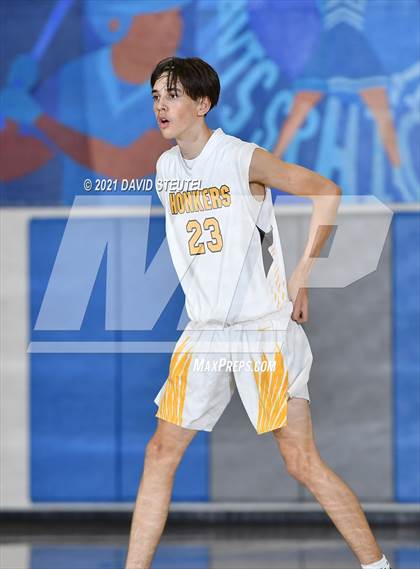 Thumbnail 3 in Wood vs. Yuba City (Les Curry Invitational) photogallery.