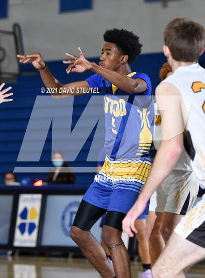 Thumbnail 3 in Wood vs. Yuba City (Les Curry Invitational) photogallery.