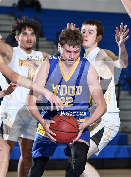 Thumbnail 3 in Wood vs. Yuba City (Les Curry Invitational) photogallery.