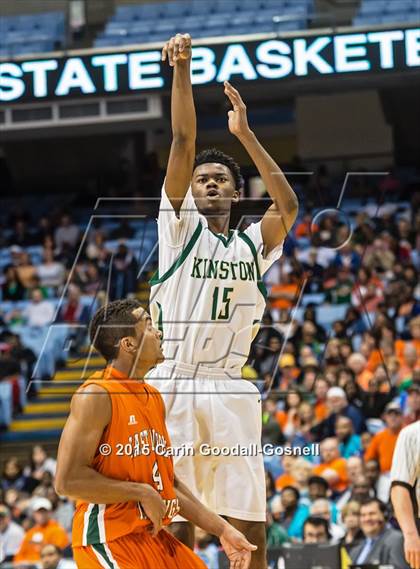 Thumbnail 2 in East Lincoln vs Kinston (NCHSAA 2A Final) photogallery.
