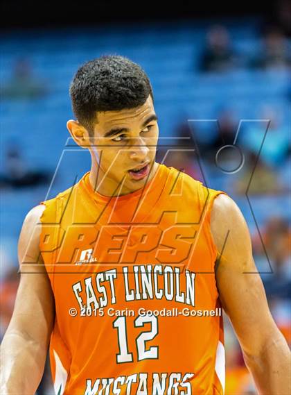 Thumbnail 2 in East Lincoln vs Kinston (NCHSAA 2A Final) photogallery.