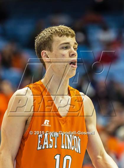 Thumbnail 3 in East Lincoln vs Kinston (NCHSAA 2A Final) photogallery.