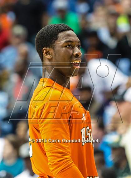 Thumbnail 1 in East Lincoln vs Kinston (NCHSAA 2A Final) photogallery.