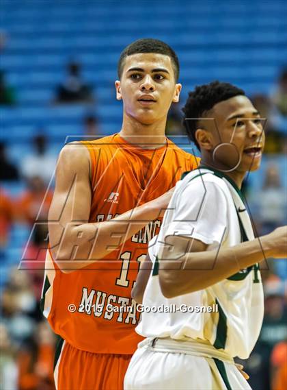 Thumbnail 1 in East Lincoln vs Kinston (NCHSAA 2A Final) photogallery.