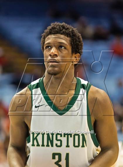 Thumbnail 3 in East Lincoln vs Kinston (NCHSAA 2A Final) photogallery.