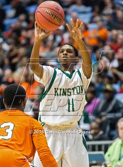 Thumbnail 2 in East Lincoln vs Kinston (NCHSAA 2A Final) photogallery.