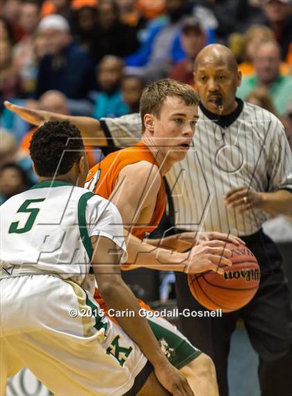 Thumbnail 2 in East Lincoln vs Kinston (NCHSAA 2A Final) photogallery.