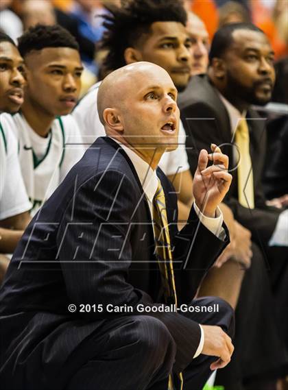Thumbnail 3 in East Lincoln vs Kinston (NCHSAA 2A Final) photogallery.