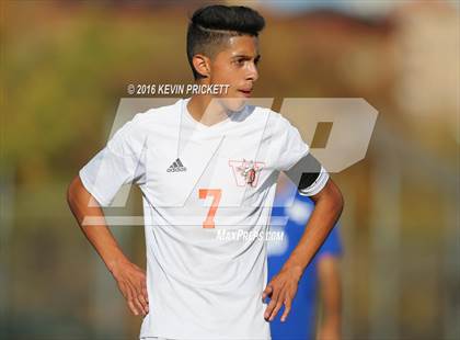 Thumbnail 2 in Denver West vs. Longmont (CHSAA 4A 1st Round) photogallery.