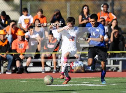 Thumbnail 2 in Denver West vs. Longmont (CHSAA 4A 1st Round) photogallery.