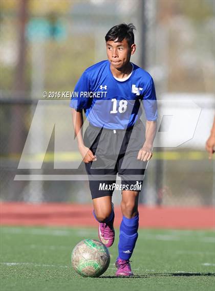 Thumbnail 3 in Denver West vs. Longmont (CHSAA 4A 1st Round) photogallery.