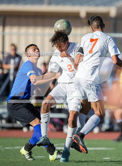 Thumbnail 2 in Denver West vs. Longmont (CHSAA 4A 1st Round) photogallery.