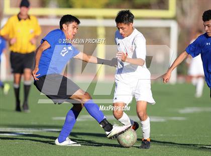 Thumbnail 3 in Denver West vs. Longmont (CHSAA 4A 1st Round) photogallery.