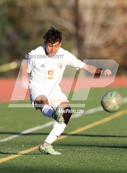 Thumbnail 1 in Denver West vs. Longmont (CHSAA 4A 1st Round) photogallery.