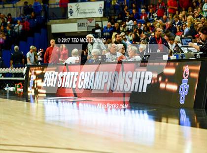 Thumbnail 1 in Pea Ridge vs. Baptist Prep (AAA 4A Final) photogallery.