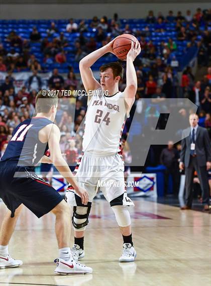 Thumbnail 3 in Pea Ridge vs. Baptist Prep (AAA 4A Final) photogallery.