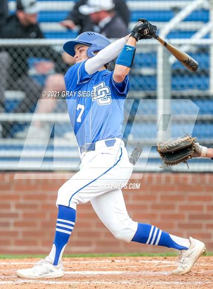 Thumbnail 1 in Westmoore @ Deer Creek photogallery.