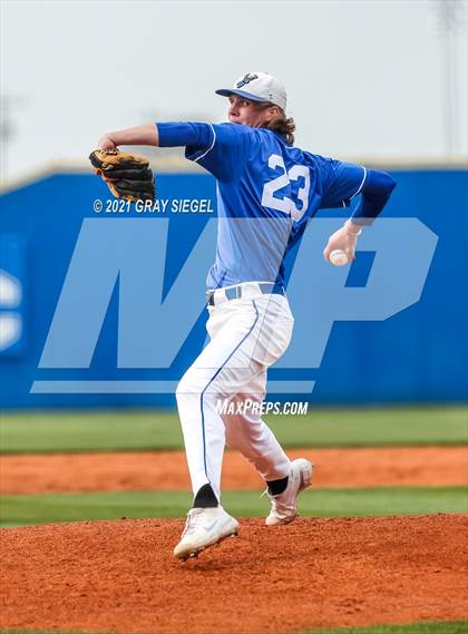 Thumbnail 1 in Westmoore @ Deer Creek photogallery.