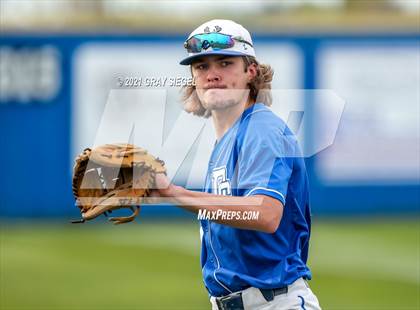 Thumbnail 1 in Westmoore @ Deer Creek photogallery.