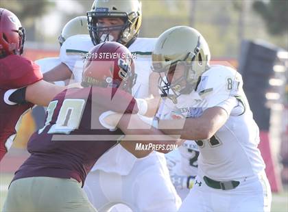 Thumbnail 2 in JSerra Catholic vs. St. Joseph Regional (Honor Bowl) photogallery.