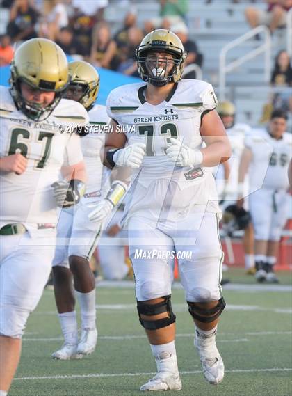 Thumbnail 2 in JSerra Catholic vs. St. Joseph Regional (Honor Bowl) photogallery.