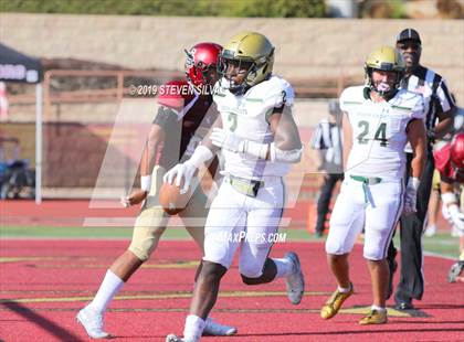 Thumbnail 1 in JSerra Catholic vs. St. Joseph Regional (Honor Bowl) photogallery.