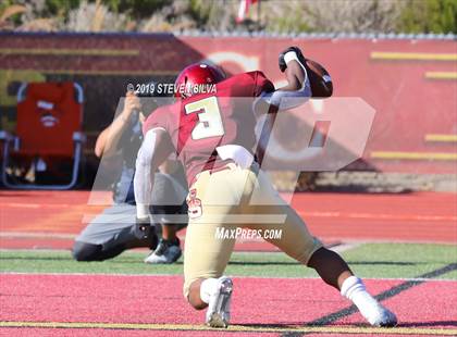 Thumbnail 3 in JSerra Catholic vs. St. Joseph Regional (Honor Bowl) photogallery.