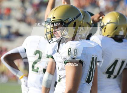Thumbnail 2 in JSerra Catholic vs. St. Joseph Regional (Honor Bowl) photogallery.