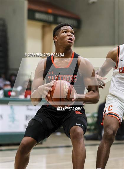 Thumbnail 1 in Central vs. TMI-Episcopal photogallery.