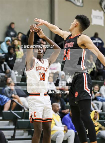 Thumbnail 1 in Central vs. TMI-Episcopal photogallery.