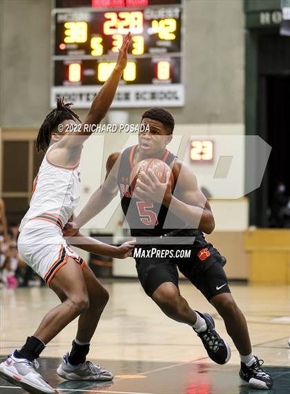 Thumbnail 1 in Central vs. TMI-Episcopal photogallery.