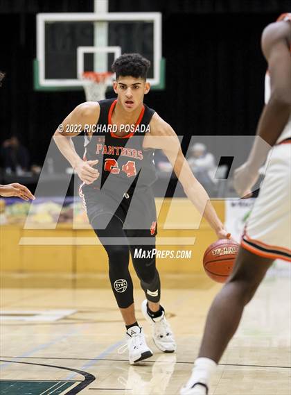 Thumbnail 1 in Central vs. TMI-Episcopal photogallery.
