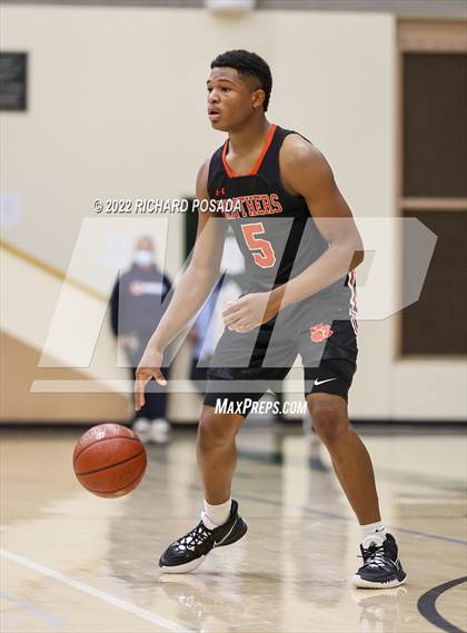 Thumbnail 1 in Central vs. TMI-Episcopal photogallery.