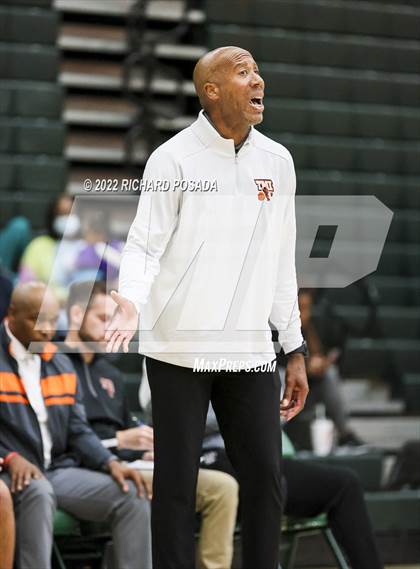 Thumbnail 1 in Central vs. TMI-Episcopal photogallery.
