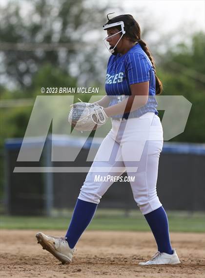 Thumbnail 3 in Dallas HSAA Red @ Southwest Christian School photogallery.