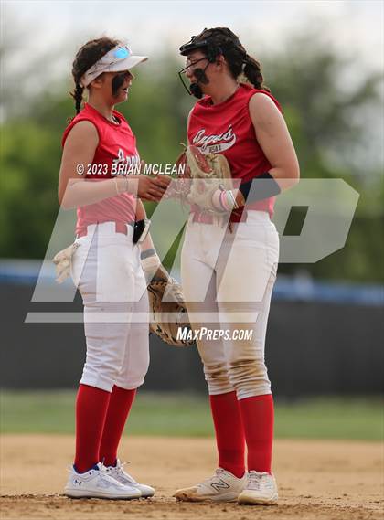 Thumbnail 1 in Dallas HSAA Red @ Southwest Christian School photogallery.
