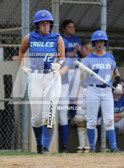 Thumbnail 2 in Dallas HSAA Red @ Southwest Christian School photogallery.