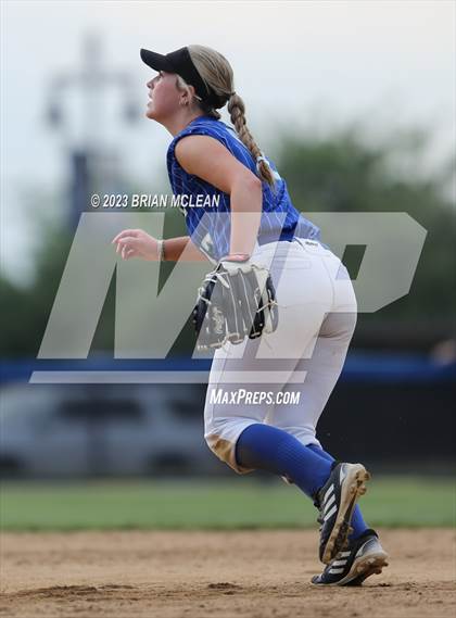 Thumbnail 3 in Dallas HSAA Red @ Southwest Christian School photogallery.