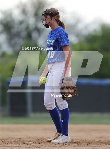 Thumbnail 2 in Dallas HSAA Red @ Southwest Christian School photogallery.
