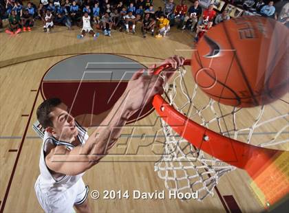 Thumbnail 3 in 2014 MaxPreps Holiday Classic Dunk Contest photogallery.